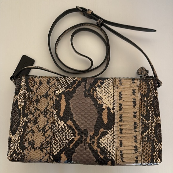 Coach Crosby Pieced Exotic Embossed Leather Gunmetal Gusset Zip Crossbody - Picture 2 of 16